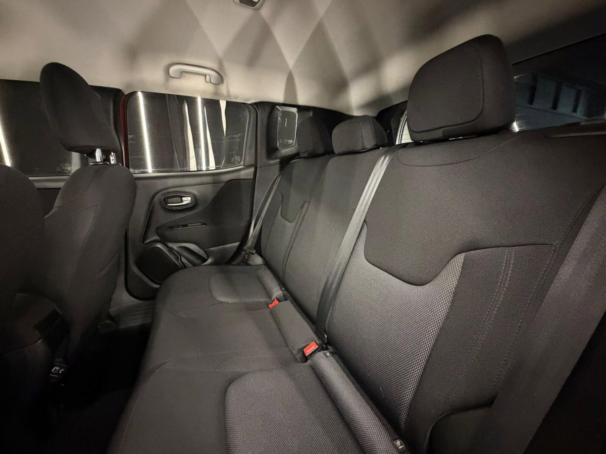 Jeep Renegade 1.6 Mjt 120 CV Longitude (9)