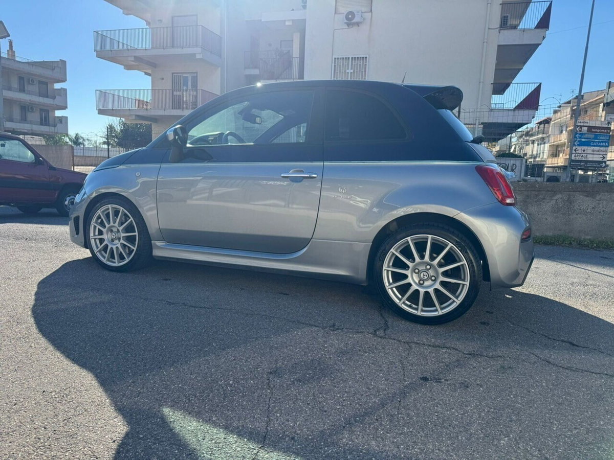 Abarth 695 695 1.4 Turbo T-Jet Rivale (3)