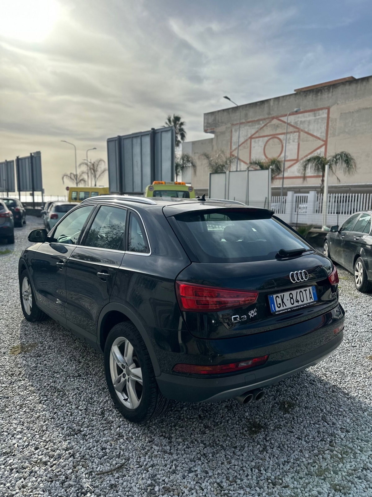 Audi Q3 2.0 TDI 150 CV quattro Sport (4)