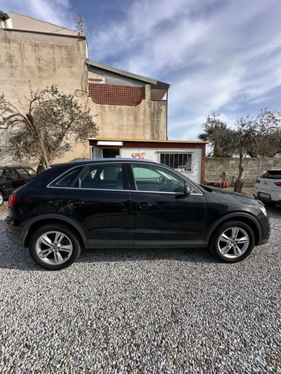 Audi Q3 2.0 TDI 150 CV quattro Sport (7)