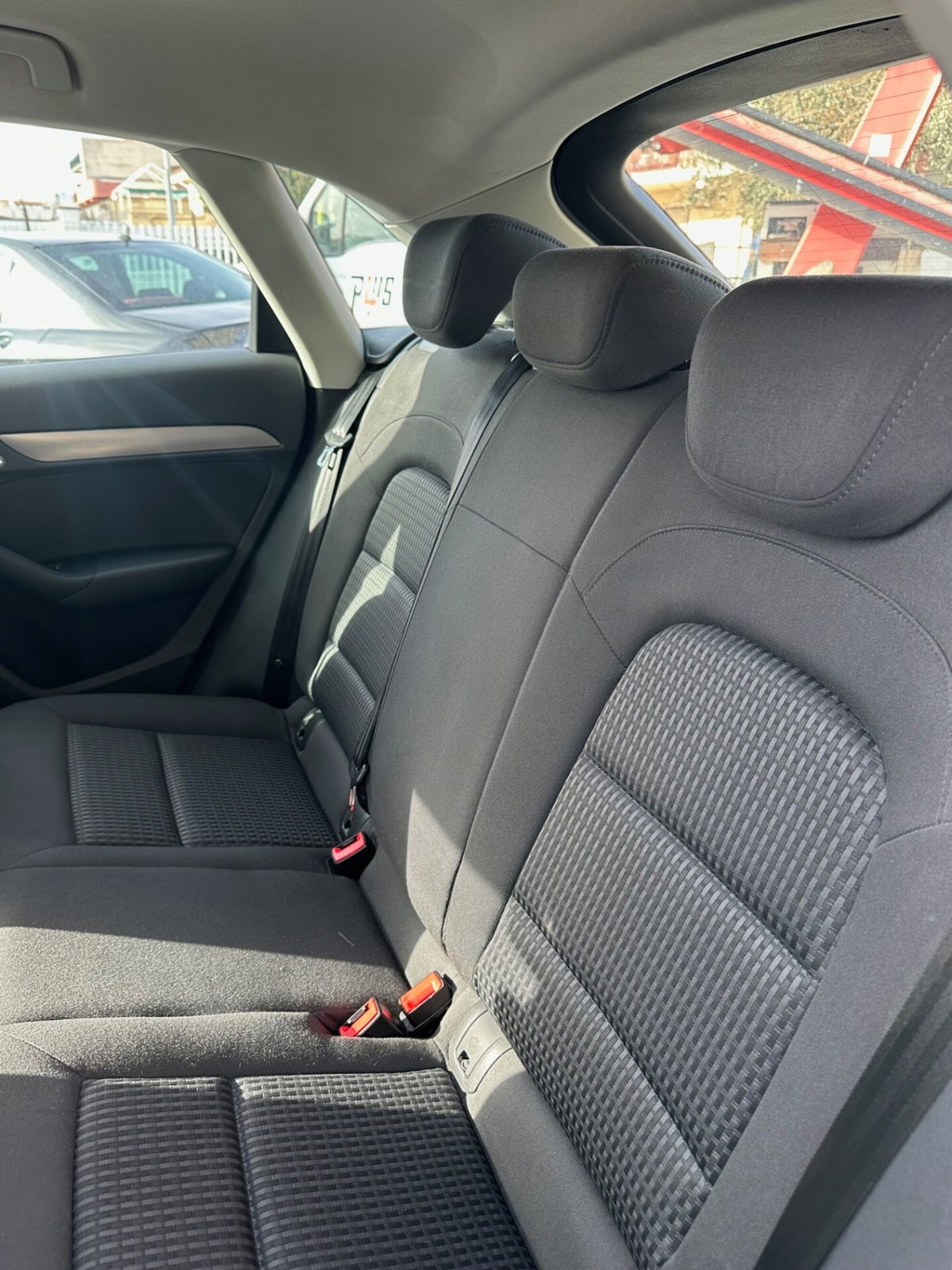 Audi Q3 2.0 TDI 150 CV quattro Sport (9)