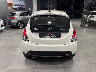 Lancia Ypsilon 1.0 FireFly 5 porte S&S Hybrid Gold Plus (5)