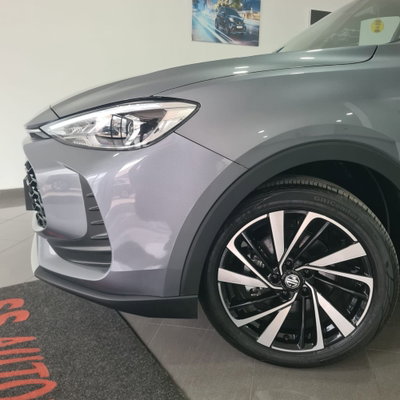 Mg ZS ZS 1.5 Luxury (6)