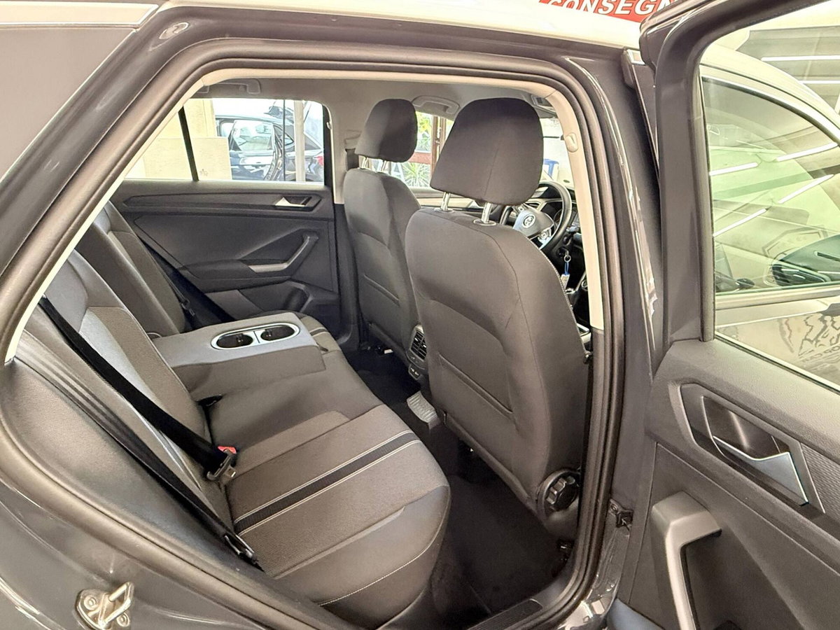 Volkswagen T-Roc 1.0 TSI Style BlueMotion Technology (9)
