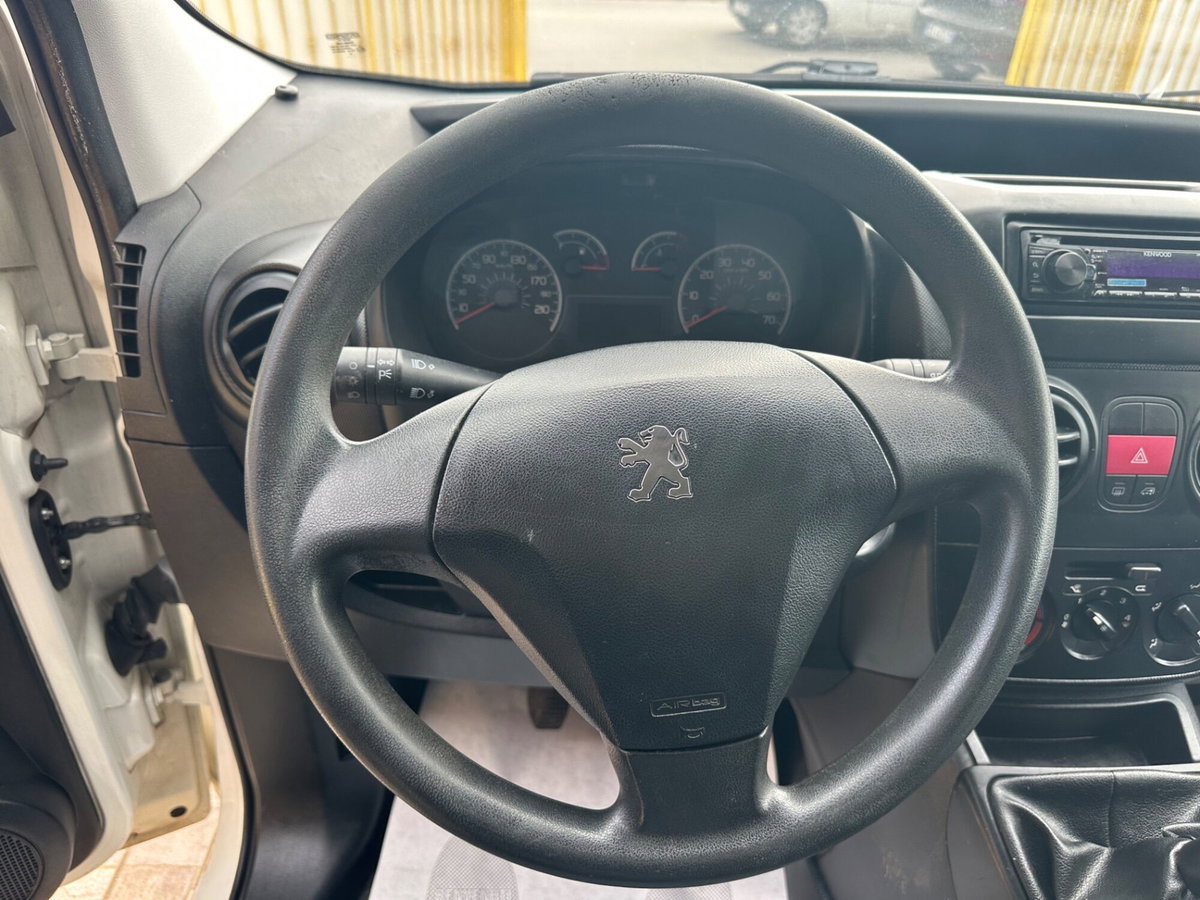 Peugeot Bipper 1.3 HDi 75 FAP Stop&Start Outdoor (14)