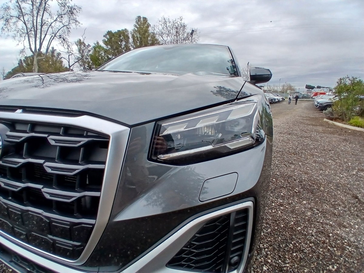 Audi Q2 Q2 35 TDI quattro S tronic S line Edition (10)