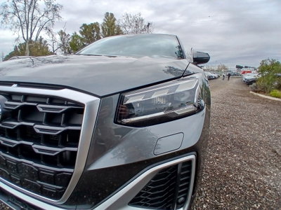 Audi Q2 Q2 35 TDI quattro S tronic S line Edition (10)