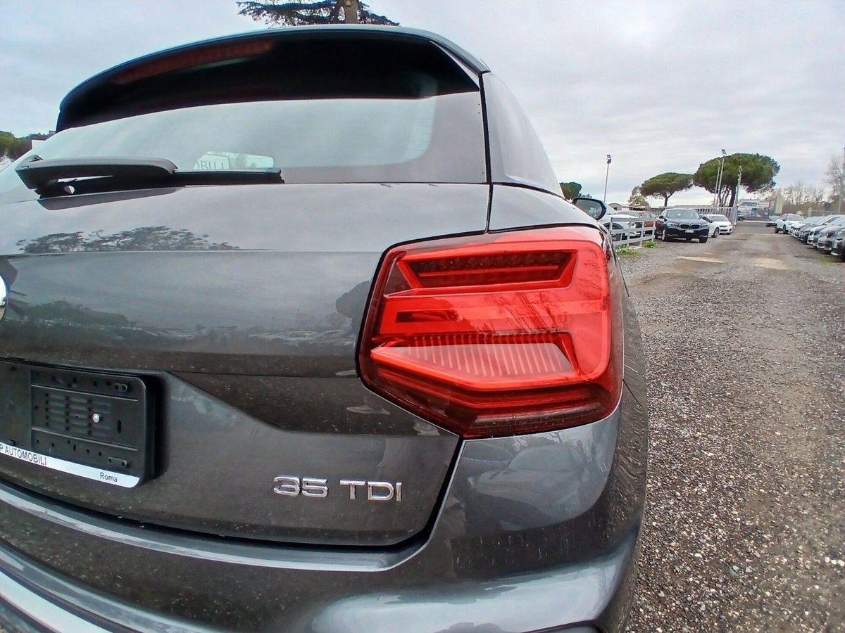 Audi Q2 Q2 35 TDI quattro S tronic S line Edition (12)