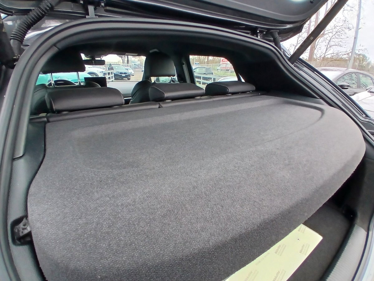 Audi Q2 Q2 35 TDI quattro S tronic S line Edition (15)