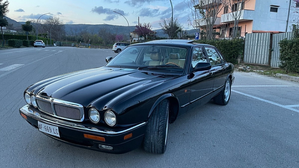 Jaguar XJ 4.0 cat Executive (3)