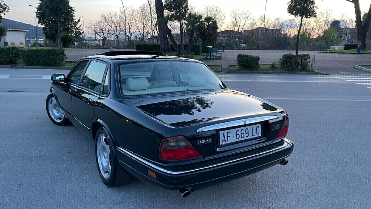 Jaguar XJ 4.0 cat Executive (8)