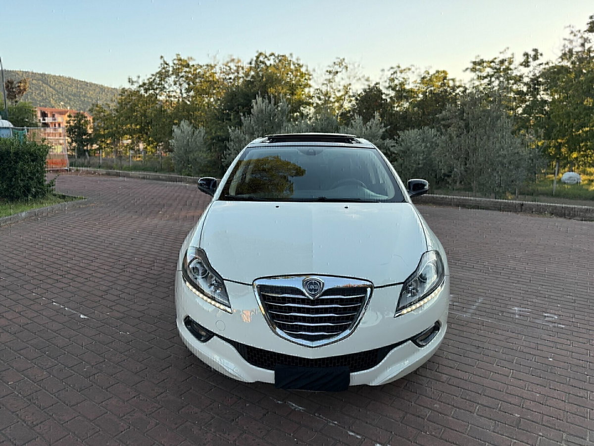 Lancia Delta 1.4 T-Jet 120 CV Gold Ecochic GPL (2)