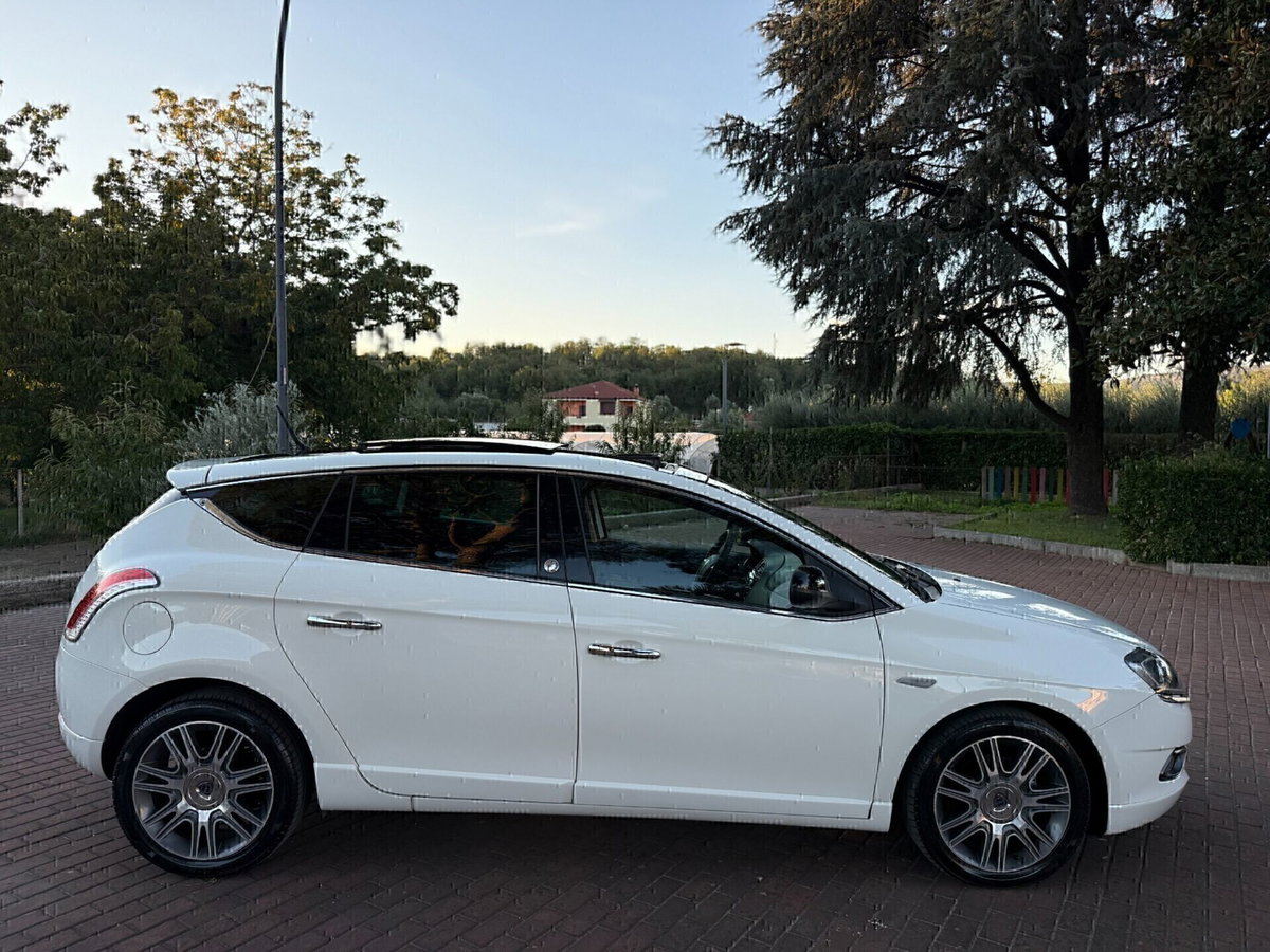 Lancia Delta 1.4 T-Jet 120 CV Gold Ecochic GPL (4)