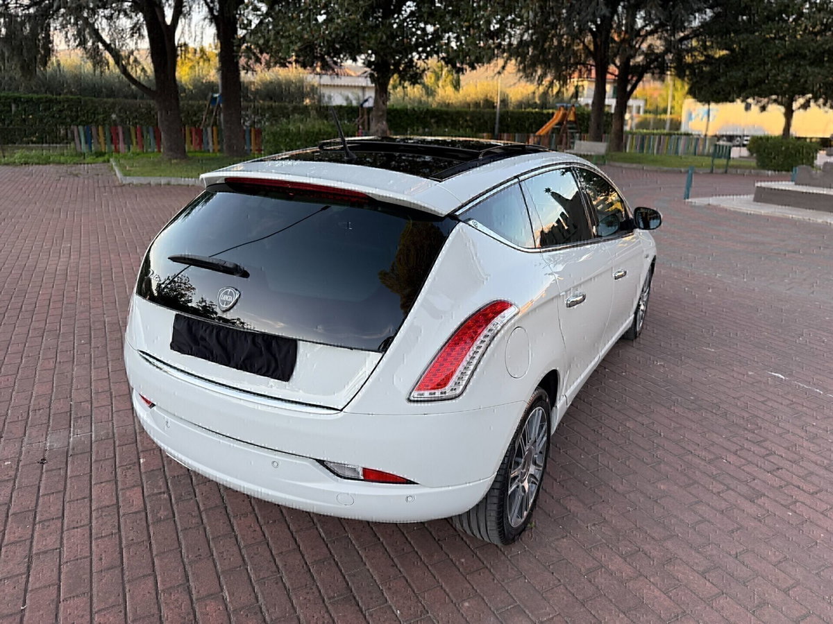 Lancia Delta 1.4 T-Jet 120 CV Gold Ecochic GPL (5)