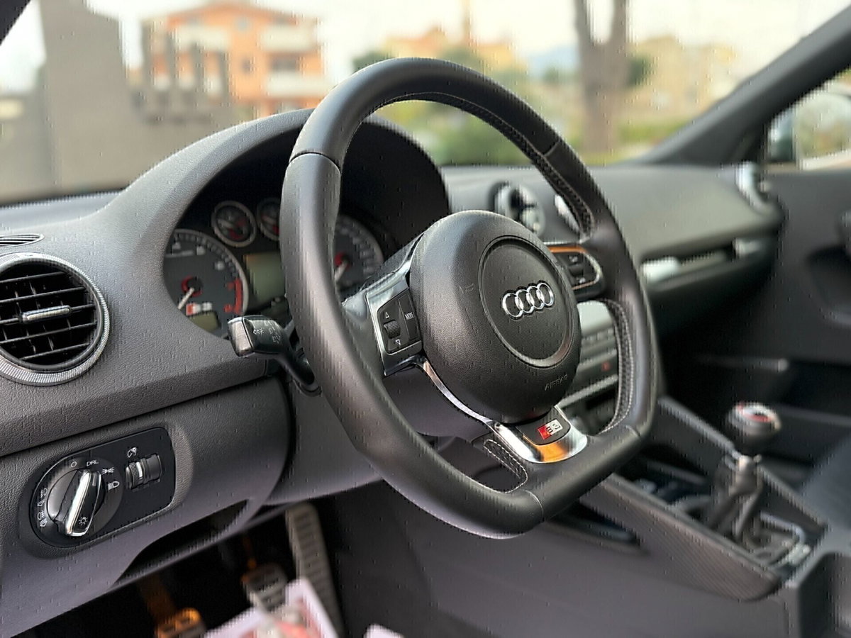 Audi A3 Sportback 2.0 16V TFSI quattro Ambition (11)