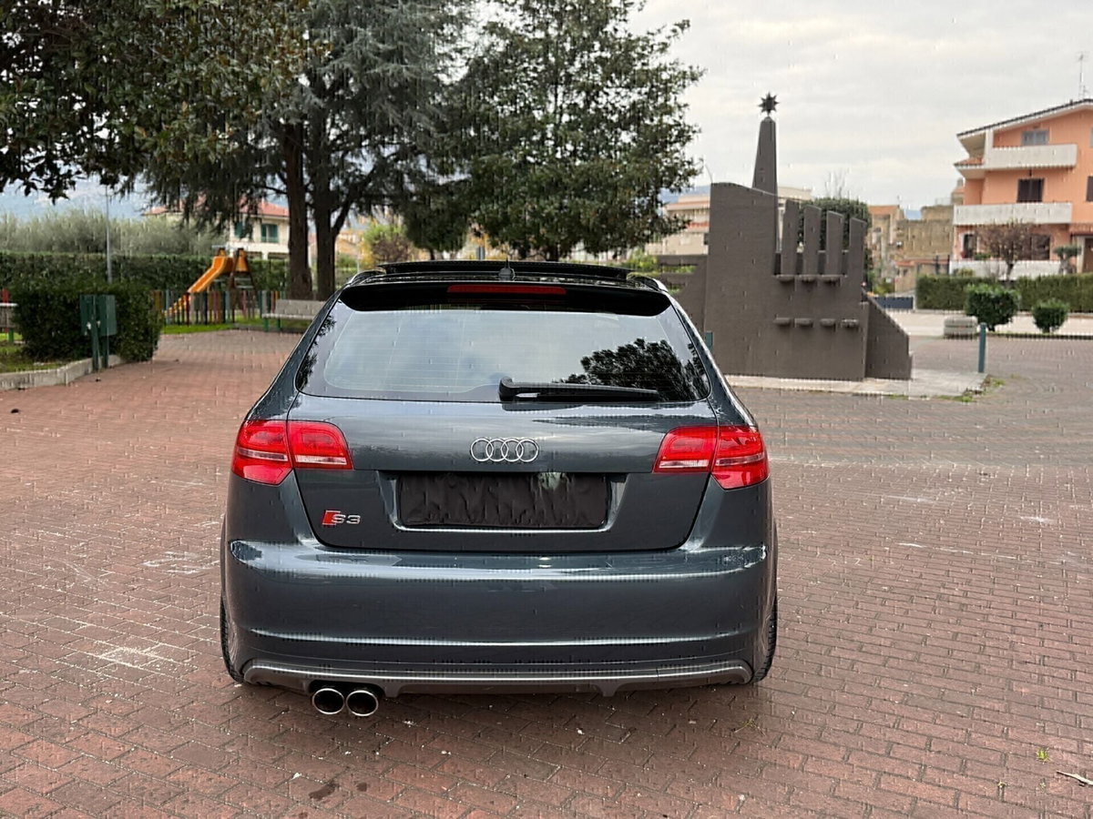 Audi A3 Sportback 2.0 16V TFSI quattro Ambition (5)