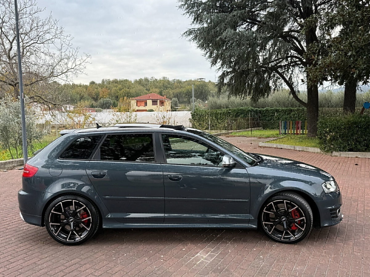 Audi A3 Sportback 2.0 16V TFSI quattro Ambition (8)