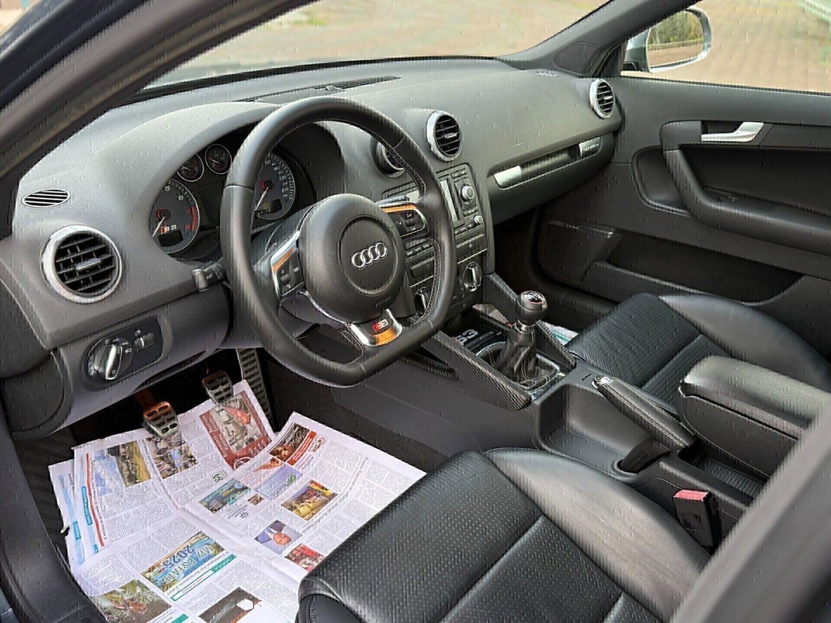 Audi A3 Sportback 2.0 16V TFSI quattro Ambition (9)