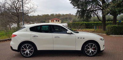 Maserati Levante Levante V6 Diesel 275 CV AWD Granlusso (9)