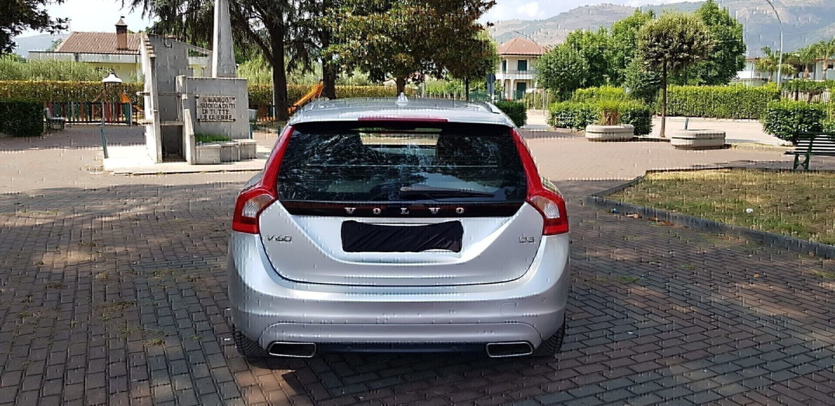 Volvo V60 D3 Geartronic Volvo Ocean Race (11)