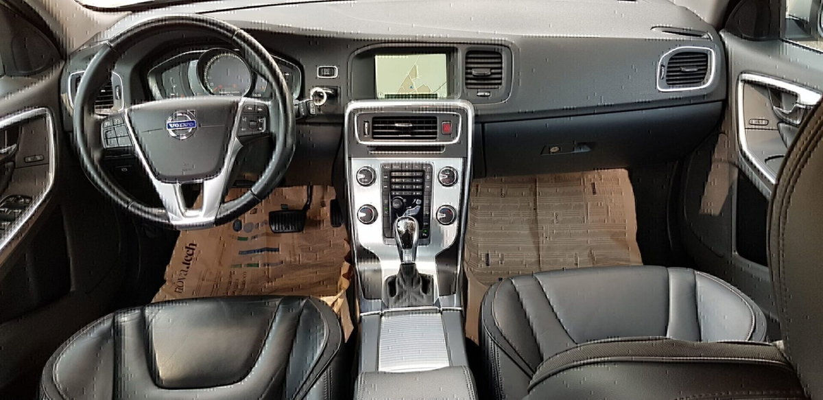 Volvo V60 D3 Geartronic Volvo Ocean Race (12)