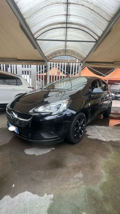 Opel Corsa 1.2 5 porte usata