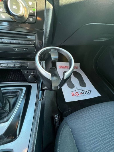 BMW X1 sDrive18d (11)