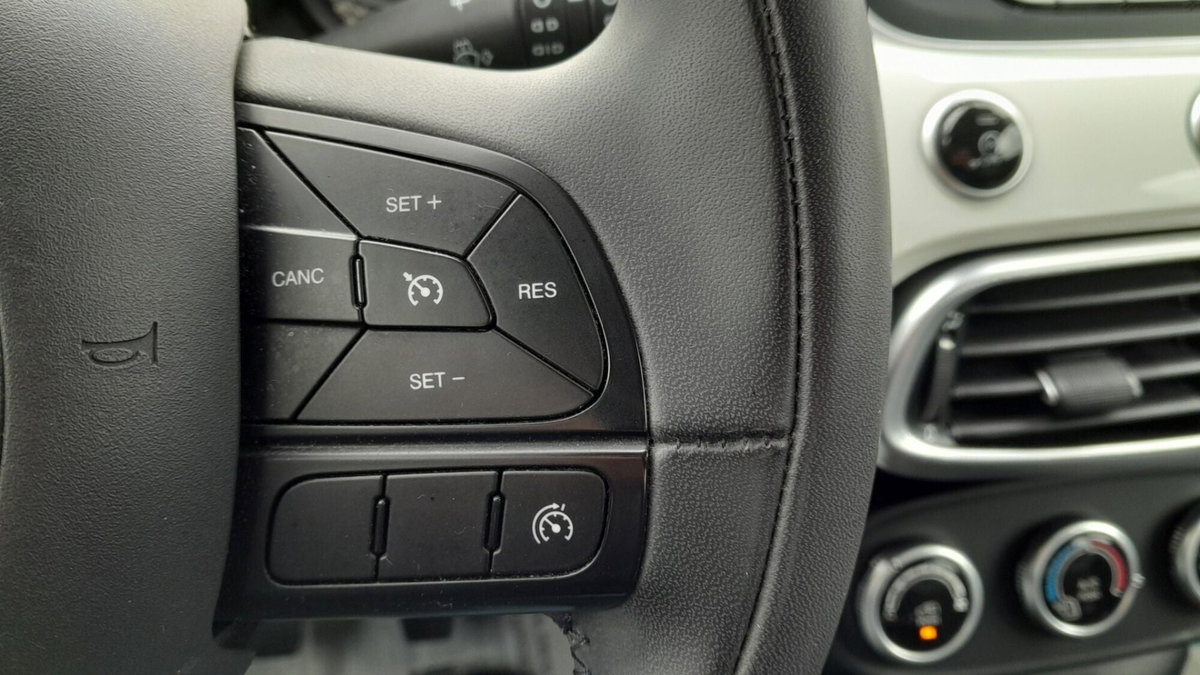 Fiat 500X 1.6 MultiJet 120 CV Pop Star (20)