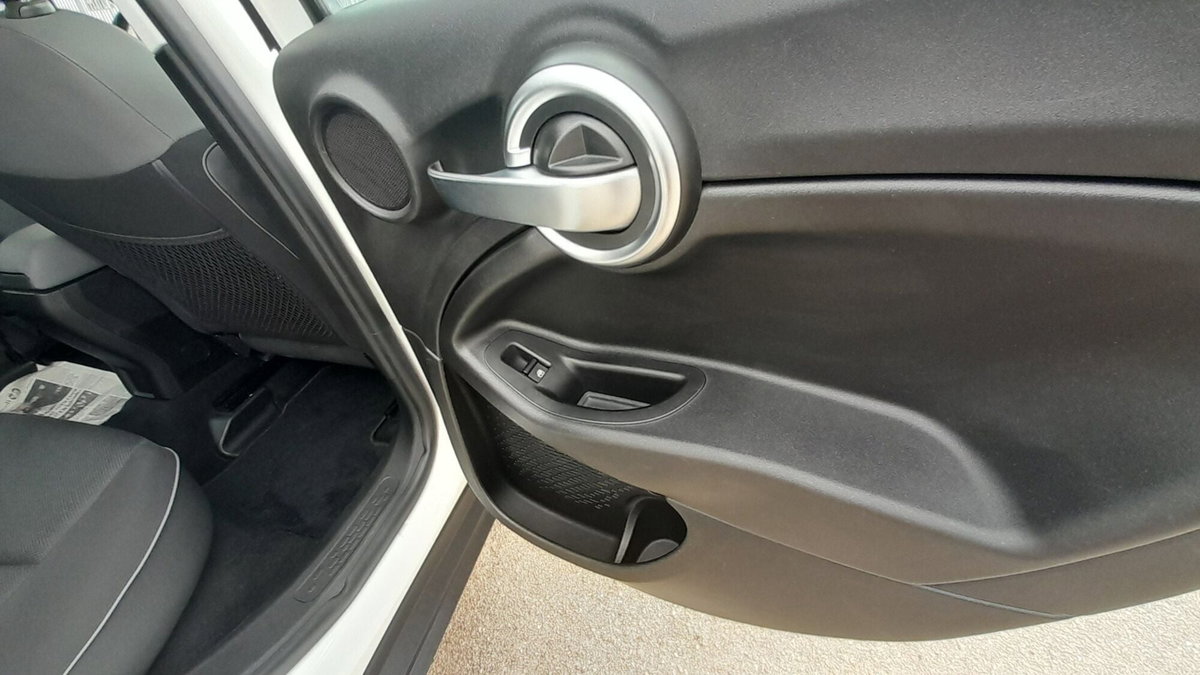 Fiat 500X 1.6 MultiJet 120 CV Pop Star (8)