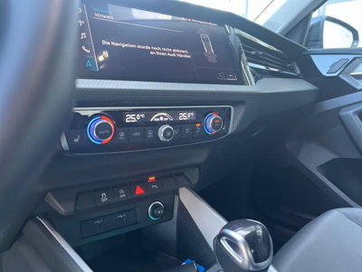 Audi A1 Sportback 30 TFSI S tronic S line edition (14)