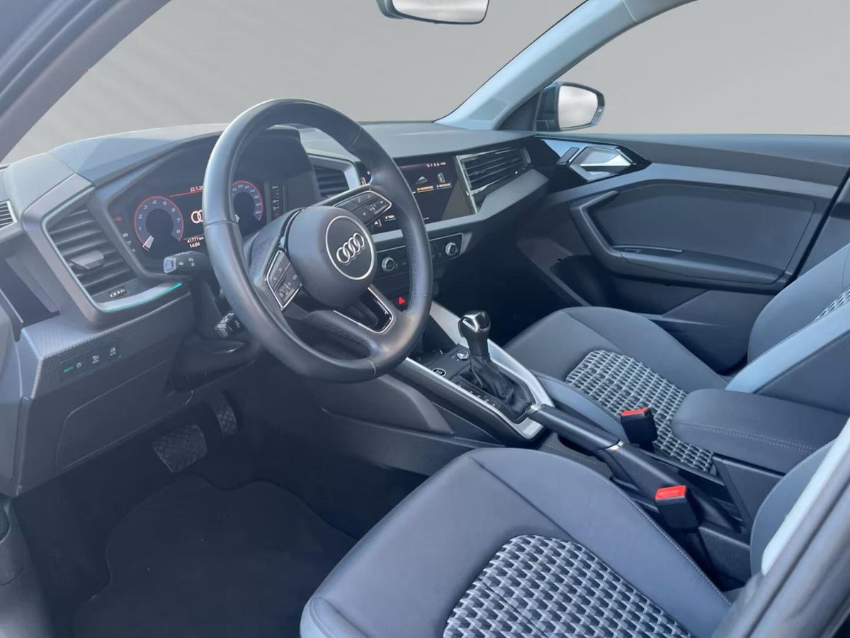 Audi A1 Sportback 30 TFSI S tronic S line edition (6)