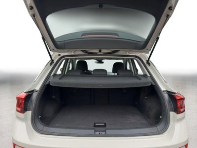Volkswagen T-Roc 1.5 tsi Life dsg (9)