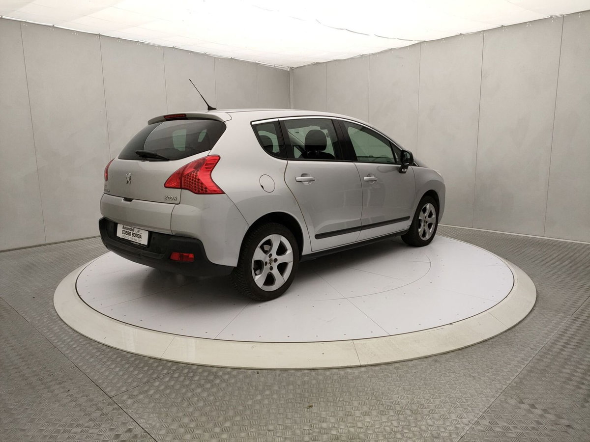 Peugeot 3008 2.0 HDi 150CV Active (3)