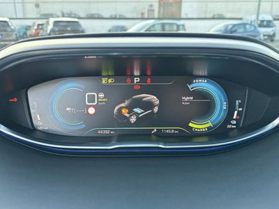 Peugeot 3008 Hybrid 225 e-EAT8 GT Pack (11)