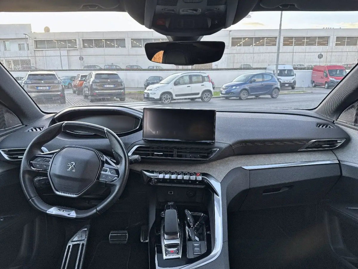 Peugeot 3008 Hybrid 225 e-EAT8 GT Pack (12)
