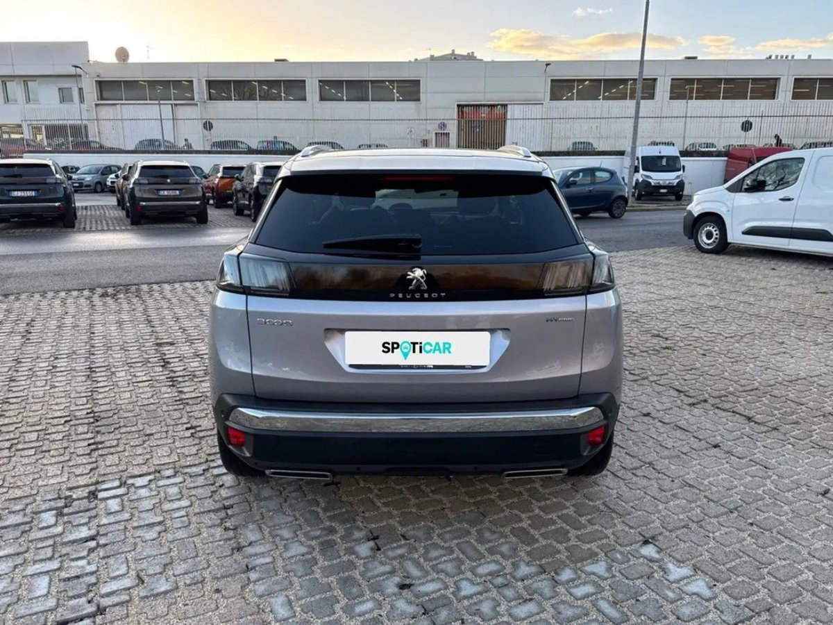 Peugeot 3008 Hybrid 225 e-EAT8 GT Pack (6)