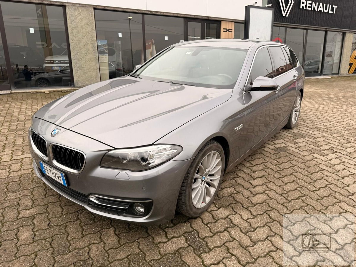 BMW Serie 5 Touring 520d  Luxury