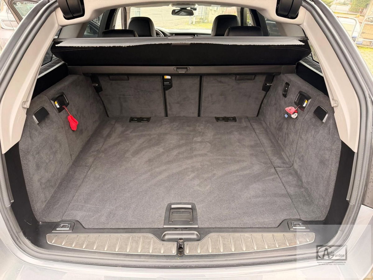 BMW Serie 5 Touring 520d  Luxury (8)