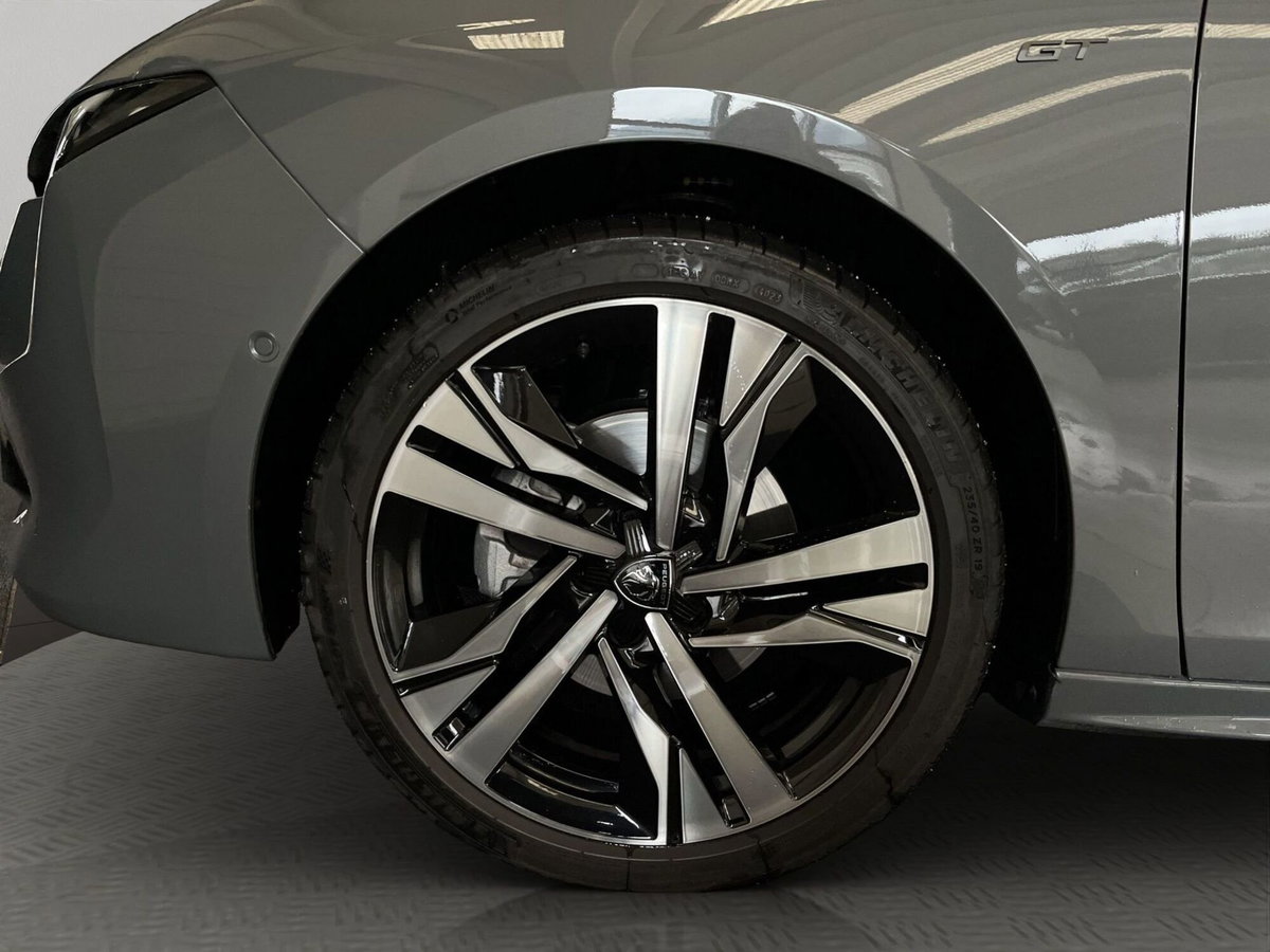 Peugeot 508 SW PureTech Turbo 130 Stop&Start EAT8 GT (4)