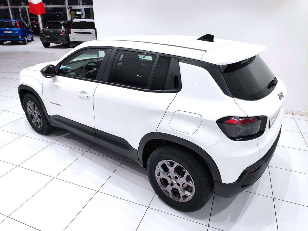 Jeep Avenger 1.2 turbo Summit fwd 100cv (15)
