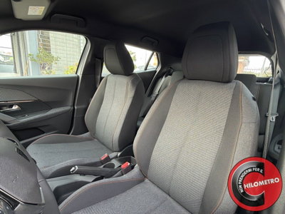 Peugeot 2008 1.2 puretech Active s&s 100cv (13)