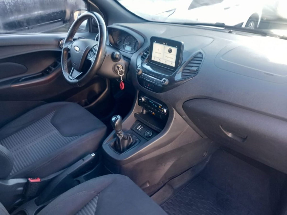Ford Fiesta 1.1 85 CV 5 porte Plus (17)