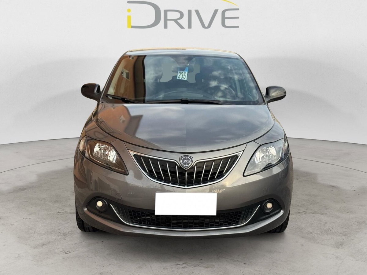 Lancia Ypsilon 1.0 FireFly 5 porte S&S Hybrid Ecochic A. Ferretti (2)
