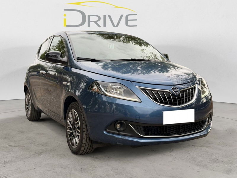 Lancia Ypsilon 1.2 69 CV 5 porte GPL Ecochic Alberta Ferretti