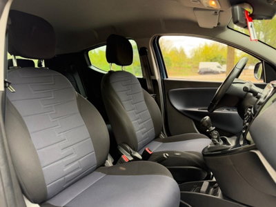 Lancia Ypsilon 1.2 69 CV 5 porte GPL Ecochic Alberta Ferretti (12)