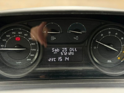 Lancia Ypsilon 1.2 69 CV 5 porte GPL Ecochic Alberta Ferretti (13)