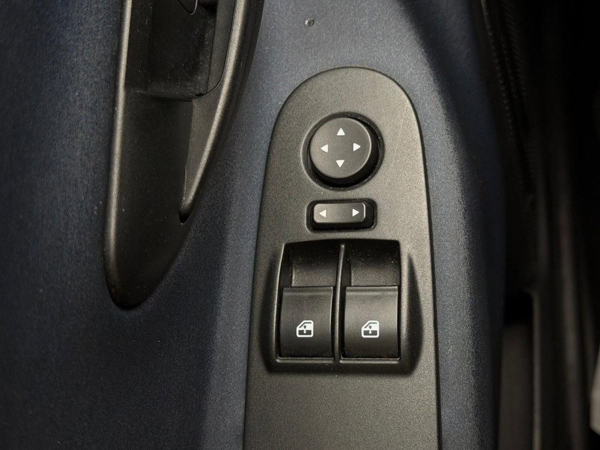 Lancia Ypsilon 1.0 FireFly 5 porte S&S Hybrid Ecochic A. Ferretti (14)