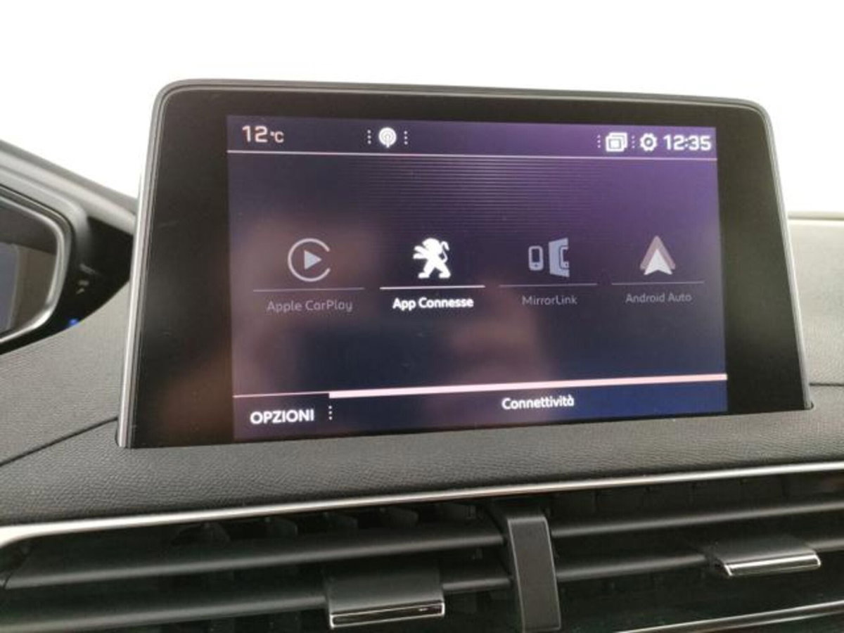 Peugeot 3008 BlueHDi 130 S&S EAT8 GT Line (10)