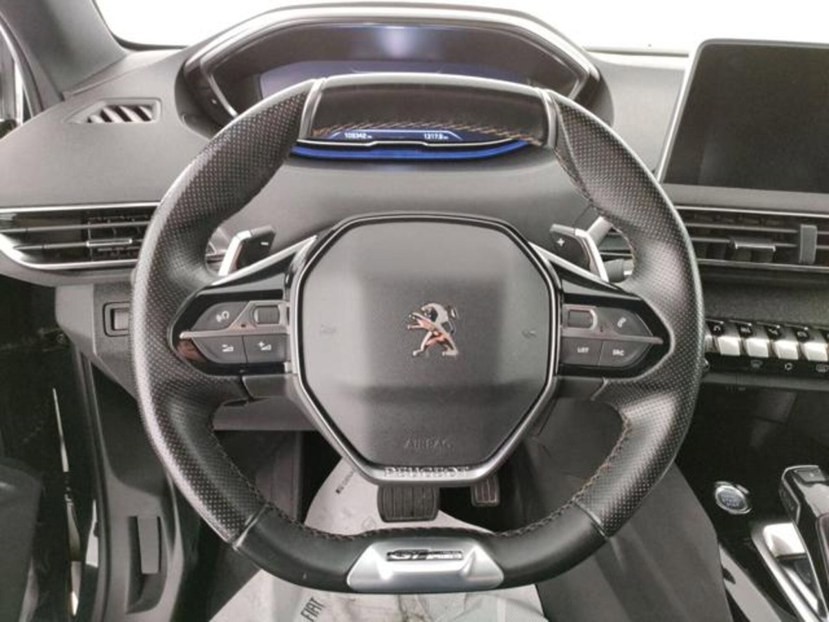 Peugeot 3008 BlueHDi 130 S&S EAT8 GT Line (8)