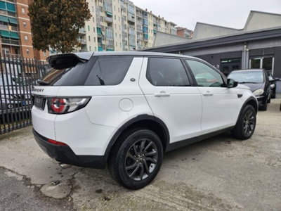 Land Rover Discovery Sport 2.0 TD4 150 CV Pure (4)
